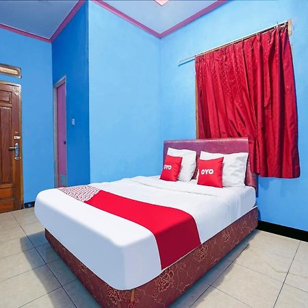 Oyo Homes 90915 Eco Tourism Desa Cihanjuang Rahayu Ciwangun Indah Camp Villas Bongkar Eksteriør bilde