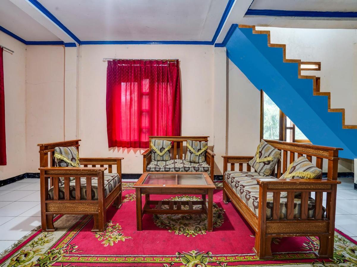 Oyo Homes 90915 Eco Tourism Desa Cihanjuang Rahayu Ciwangun Indah Camp Villas Bongkar Eksteriør bilde