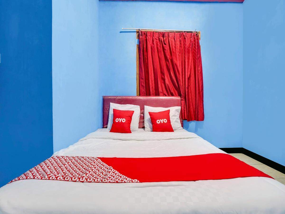 Oyo Homes 90915 Eco Tourism Desa Cihanjuang Rahayu Ciwangun Indah Camp Villas Bongkar Eksteriør bilde